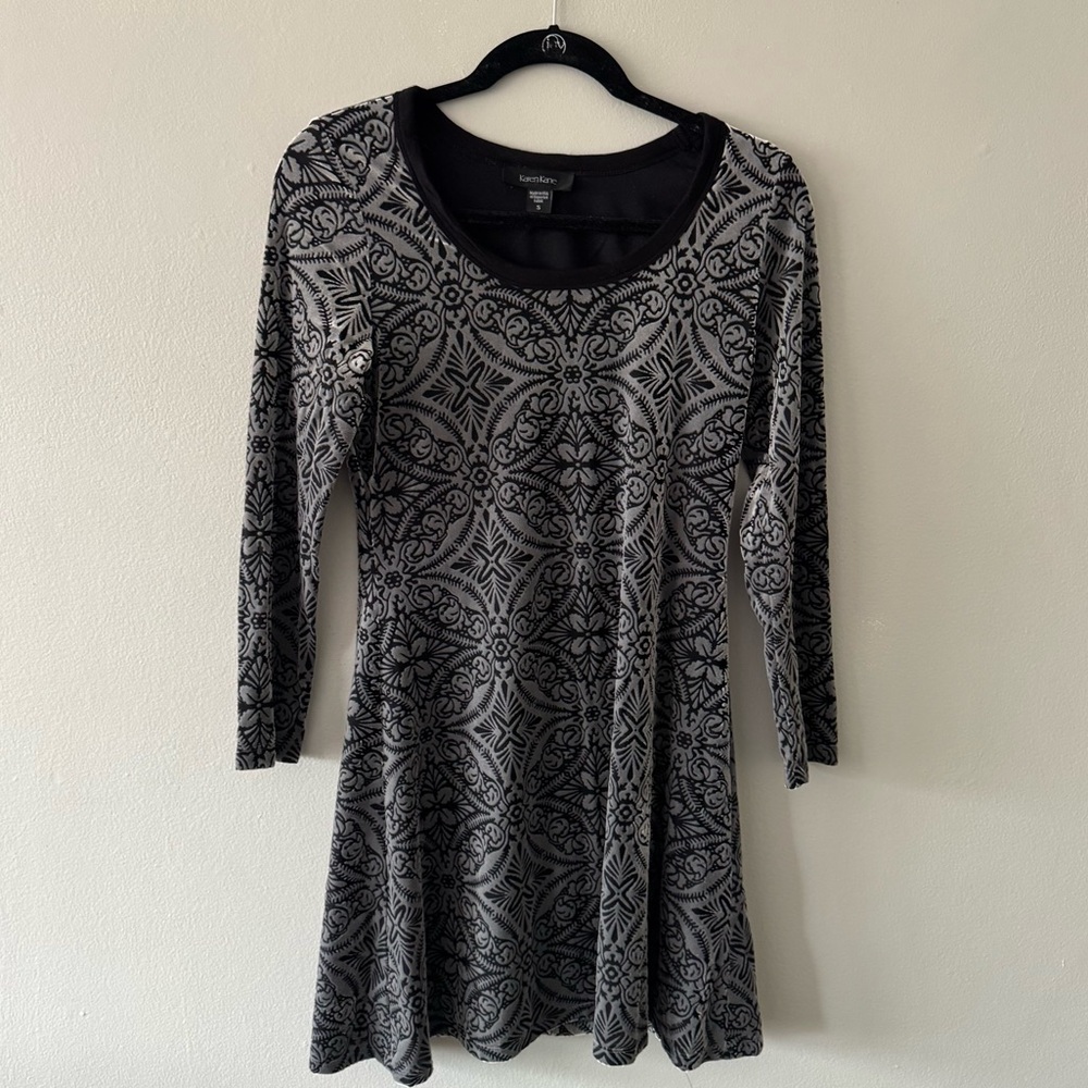 Vintage Velvet Long Sleeve Dress Small Made in USA Stretch Silver Black Glitter